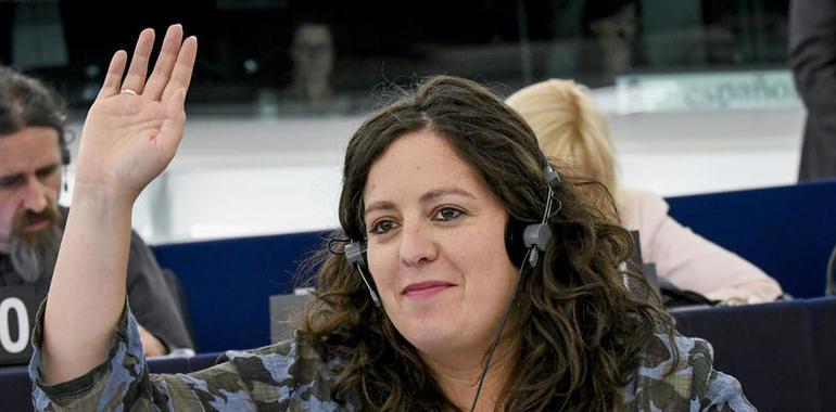 Estefanía Torres denuncia en Europa el "nuevo escándalo de malversación" cometido por Arias Cañete