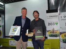 Feliz recoge en Cáceres el premio Deporte y Turismo al Descenso del Sella