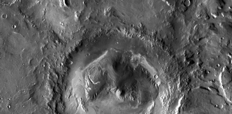 La extraña atracción del cráter Gale 