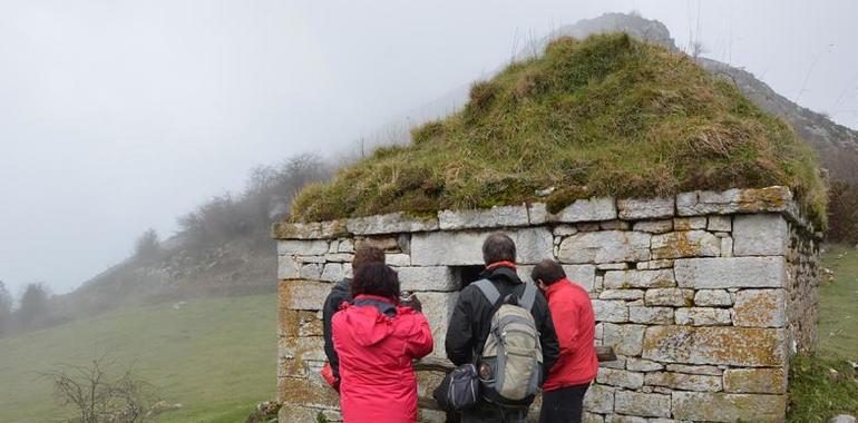 Turismo rural y visitas de extranjeros continúan al alza en Asturias