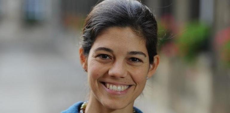 Laura Díaz Anadón gana el Fundación BS a la Investigación Económica