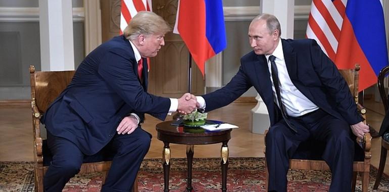 Gestos de distensión en el encuentro entre Putin y Trump