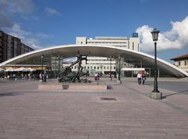Oviedo: Adjudicadas las obras de impermeabilización de la Plaza de los Ferroviarios