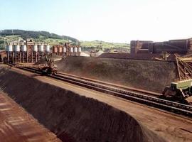 Arcelor invierte 12 millones para minimizar la emisión de polvo del Sínter A de Gijón   