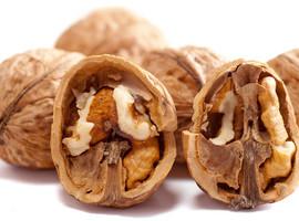 Confirmado: comer nueces reduce los niveles de colesterol y triglicéridos