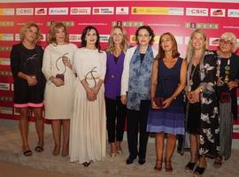 FEDEPE: Luz Casal recibe el premio Liderazgo Mujer Profesional