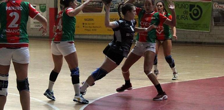 Victoria del Oviedo Balonmano Femenino para despedir el año