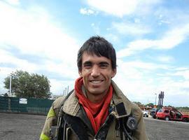 Carlos Pobes, cazador de neutrinos en la Antártida
