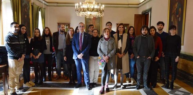 Más de 220 estudiantes, beneficiarios del programa “Oviedo siembra talento”
