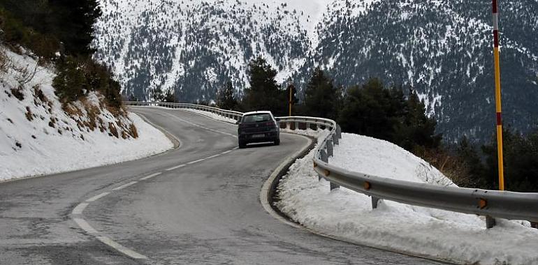 Dos tramos de la carretera N-634 en Asturias continúan cortadas por las lluvias 