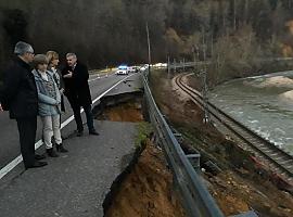 La Ministra de Sanidad visita el Hospital del Oriente de Asturias tras el temporal
