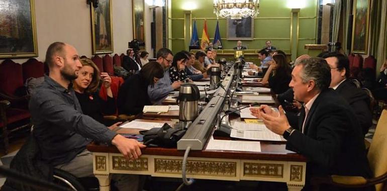 Oviedo aprueba por unanimidad el reglamento del bus urbano 