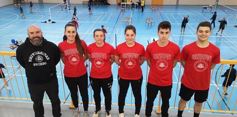 BÁDMINTON: Cuatro medallas para Uniovi en el España Universitario