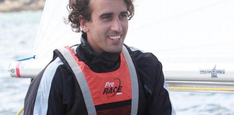 GIJONÉS: Fran Palacio vence en la J70 en la regata Spi Ouest