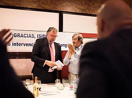 Álvarez-Cascos elogia la labor parlamentaria del gijonés Oblanca por Asturias