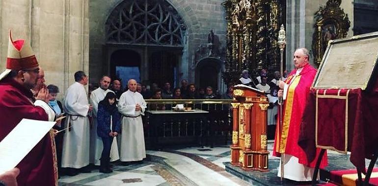 Ordenaciones sacerdotales en la Catedral de Oviedo este domingo