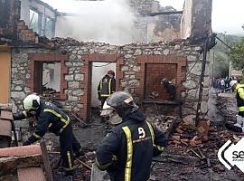 Muere un vecino de Sierra de Laviana tras incendiarse su casa