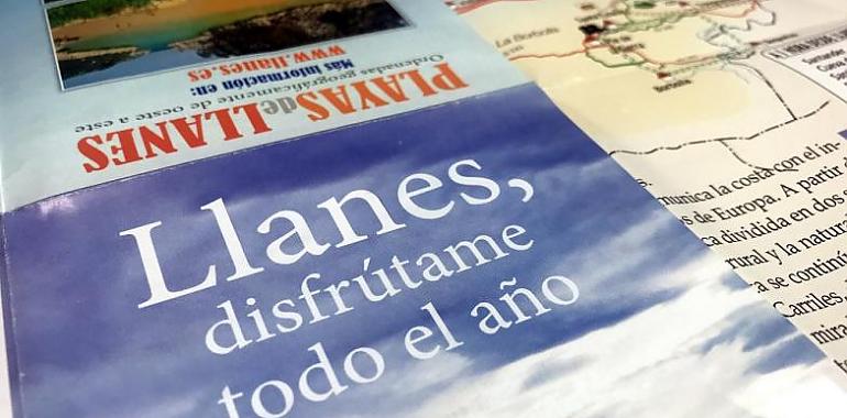 El folleto turístico de Llanes llama a las costas e interior todo el año