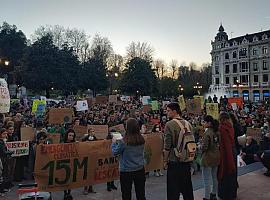 Oviedo acoge dos manifestaciones el viernes ante la emergencia climática