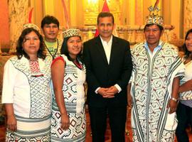 El presidente Humala recibió la visita de miembros de la comunidad indígena
