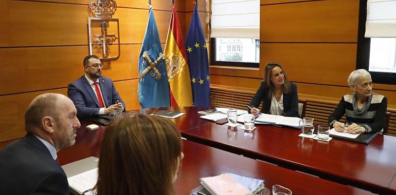 Asturias amplía hasta 700 euros mensuales las ayudas a las familias que acojan a menores