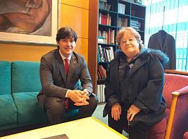 Encuentro del consejero de Ciencia con la presidenta de ELA Jovellanos
