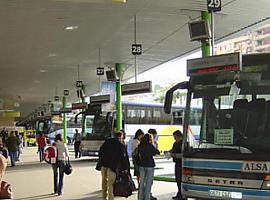 Menos frecuencias en el transporte interurbano de Asturias y pago con billete único