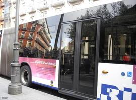 El primer autobús híbrido diesel-eléctrico de Valladolid empieza a prestar servicio