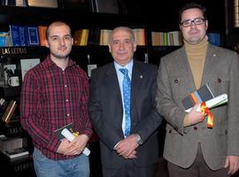 Diego Llorente y José Luis Sevillano, premios literarios Universidad de Oviedo