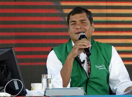Correa rechaza cuestionamientos de la prensa sobre compra de helicópteros Dhruv 
