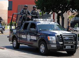Fallece un suboficial de policía en Oxaca tras ser tiroteada su unidad por un grupo criminal