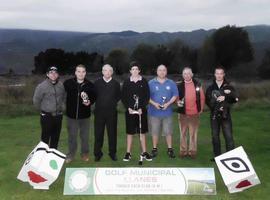 Ganadores del torneo \Casa-Club\, en el Golf Municipal de Llanes