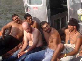 Rescatan en México a seis náufragos, reclusos fugados de Islas Marías