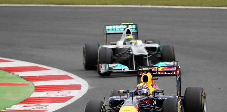Red Bull regala la carrera a Webber y Button se lleva el subcampeonato