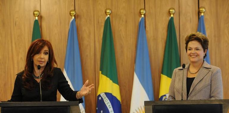 Reunión bilateral entre Cristina y Dilma en Caracas