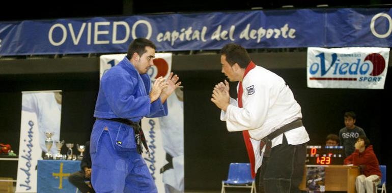 XI Torneo Navideño de Judo en el  Complejo Deportivo Avilés
