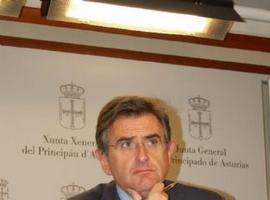 Ovidio Sánchez: \"Los gobiernos socialistas arruinaron Asturias\"