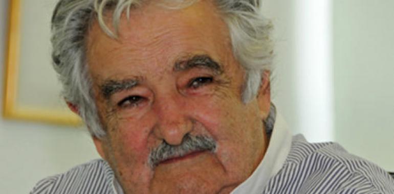 Mujica y Lula crearán grupo de personalidades para consolidar integración Latinoamericana 