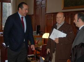 Goñi propondrá que el Parlamento sume su apoyo a la Cátedra UNESCO de Derecho Humano a la Paz