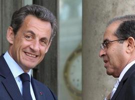 Nicolas Sarkozy se entrevista con el Primer Ministro del Consejo Nacional de Transición Libia