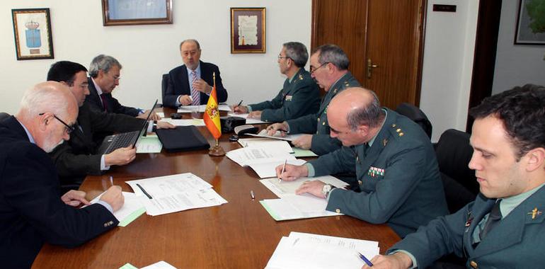 La Junta de Seguridad, presidida por De Lorenzo, estudia el operativo electoral en Asturias