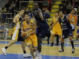 El Oviedo Baloncesto con la salvación al alcance de la mano