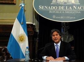 El vicepresidente argentino tacha las acusaciones de corrupción de \telenovela mediática\