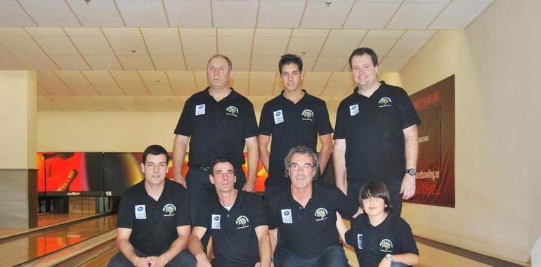 El Bowling 300 Oviedo a un paso del ascenso a División de Honor