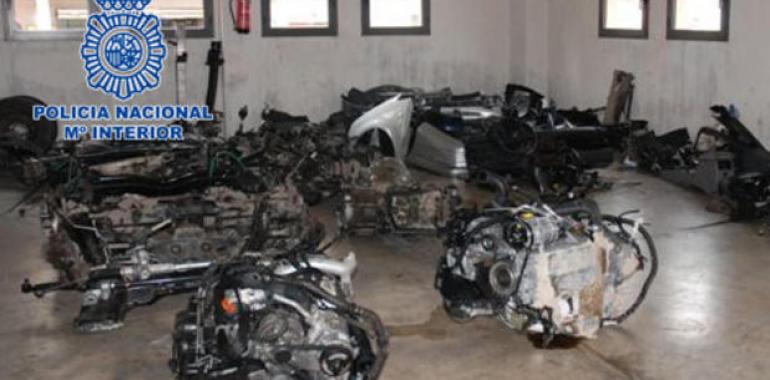 Desarticulado un grupo que robaba y desguazaba coches para venderlos por piezas en Marruecos