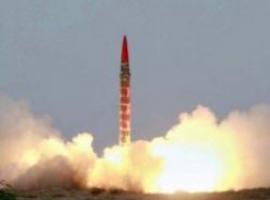 El ejército de Pakistán prueba misiles balísticos nucleares