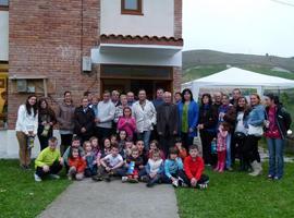 Fiesta vecinal en La Galguera para inaugurar las obras de rehabilitación de las antiguas escuelas