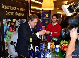 Éxito de concursantes y público en el Concurso de barmans del Principado de Asturias 
