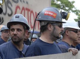 Varios miles de mineros se manifiestan en Madrid frente al Ministerio de Industria