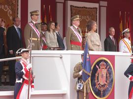 Los Reyes presidieron el Día de las Fuerzas Armadas